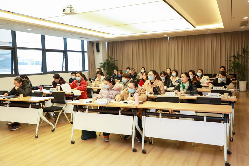 集團工會舉辦工會經(jīng)審、財務干部培訓班